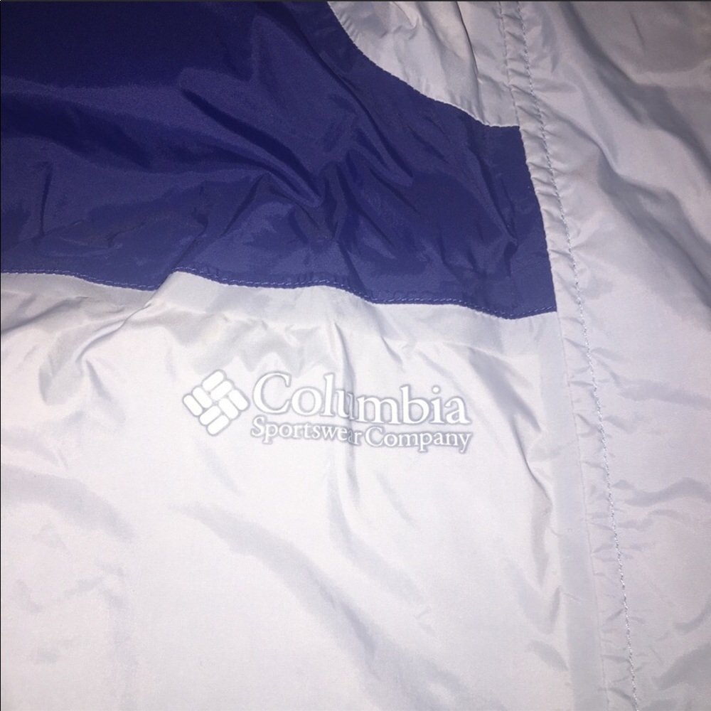 ✨2/20✨ Columbia Jacket - Picture 2 of 3